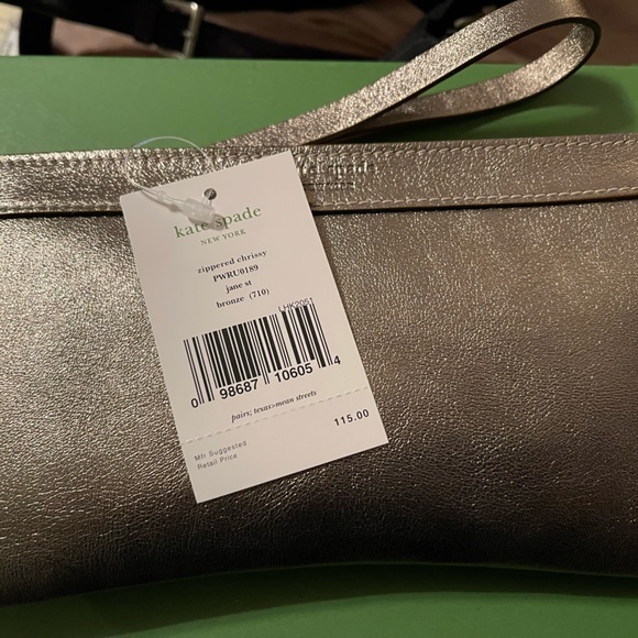 Kate Spade Wristlet - Picture 1 of 1